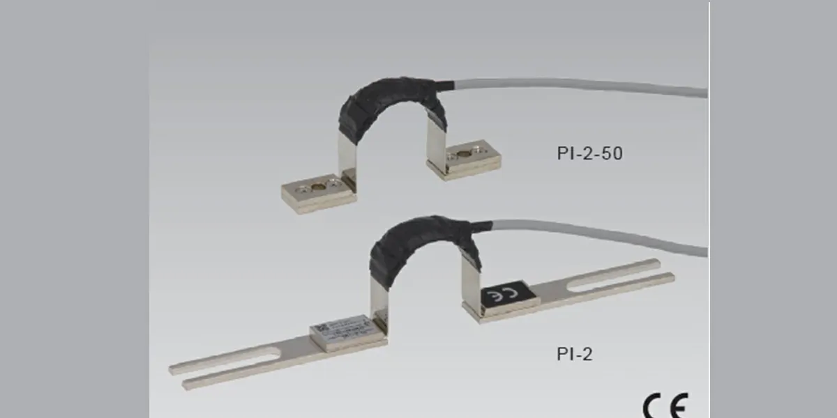Pi-shape Displacement Transducer